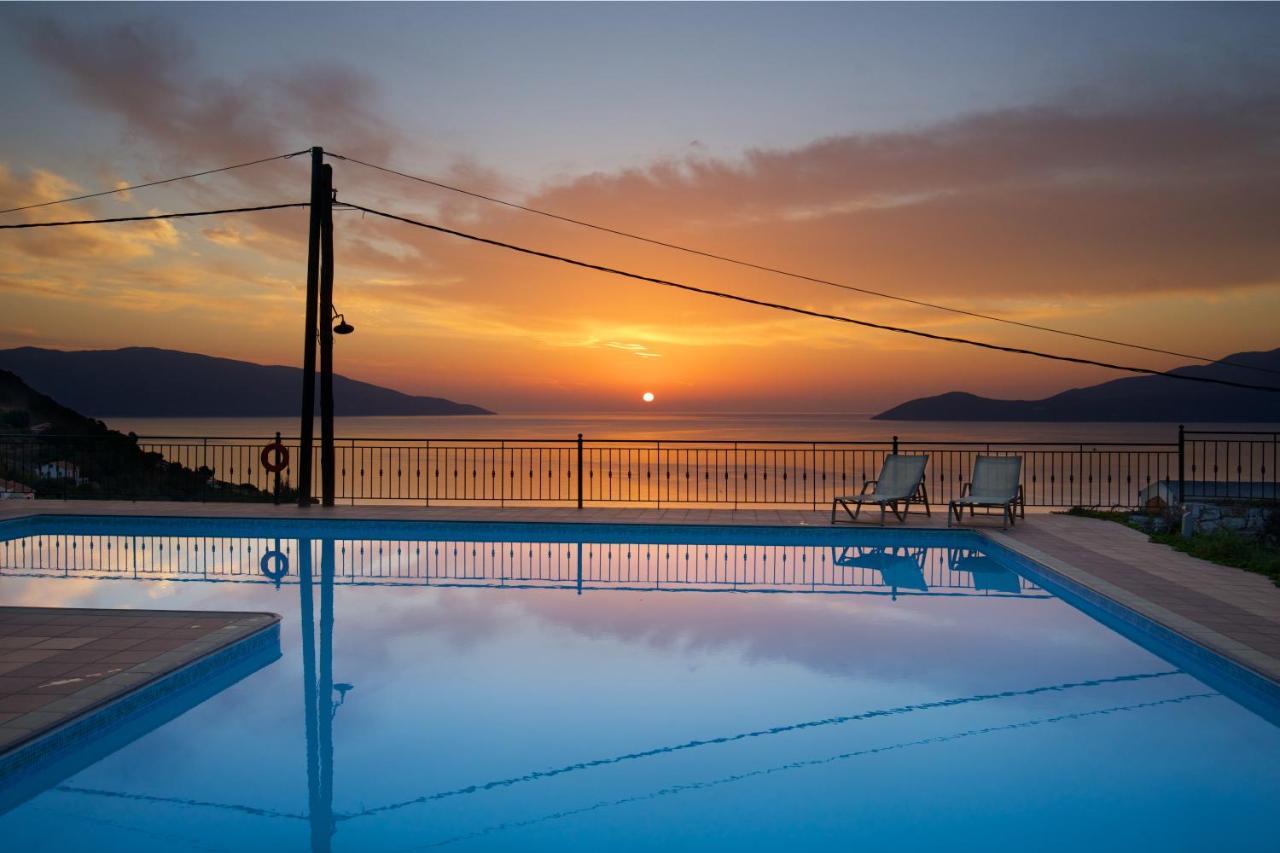 Fotini Apartment Agia Efimia Exterior foto